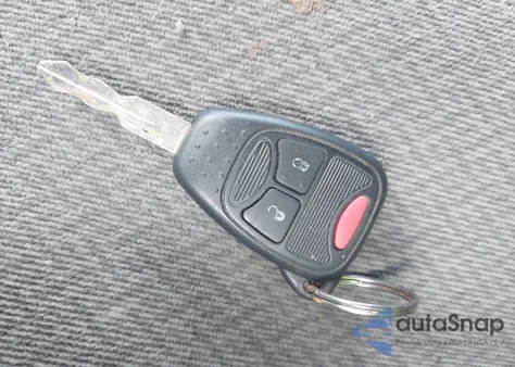 2006 Chrysler Town & Country Lx из США, поврежденный, VIN 1A4GP44R16B751237